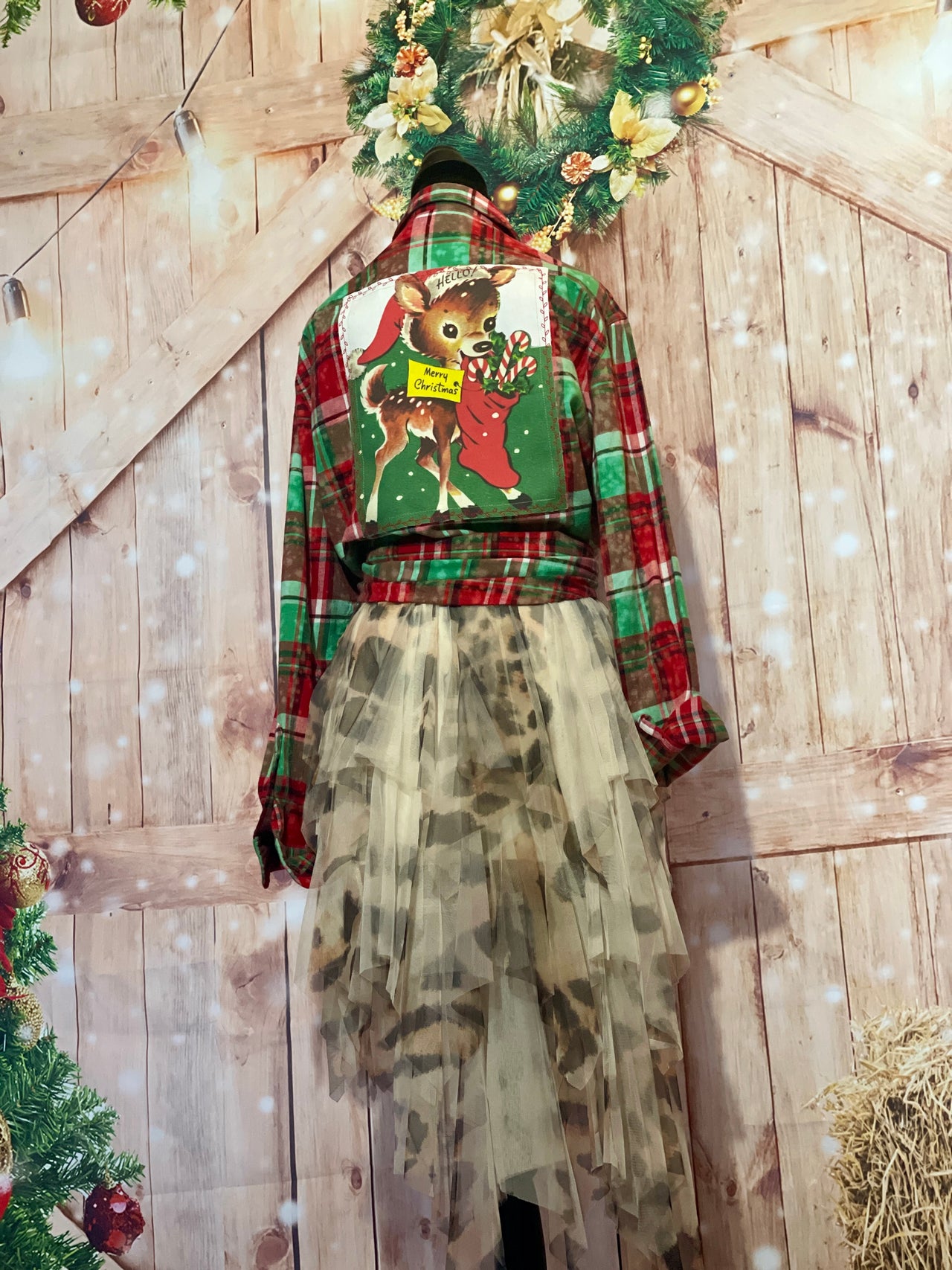 SANTAS LITTLE HELPER Flannel- Mistletoe Distressed Plaid