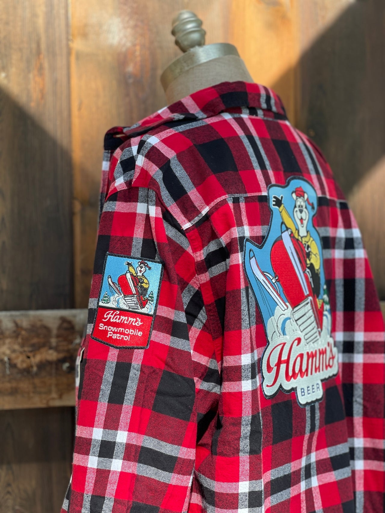 Hamm's SNOWMOBILE BEAR "SNOW FUN" Flannel