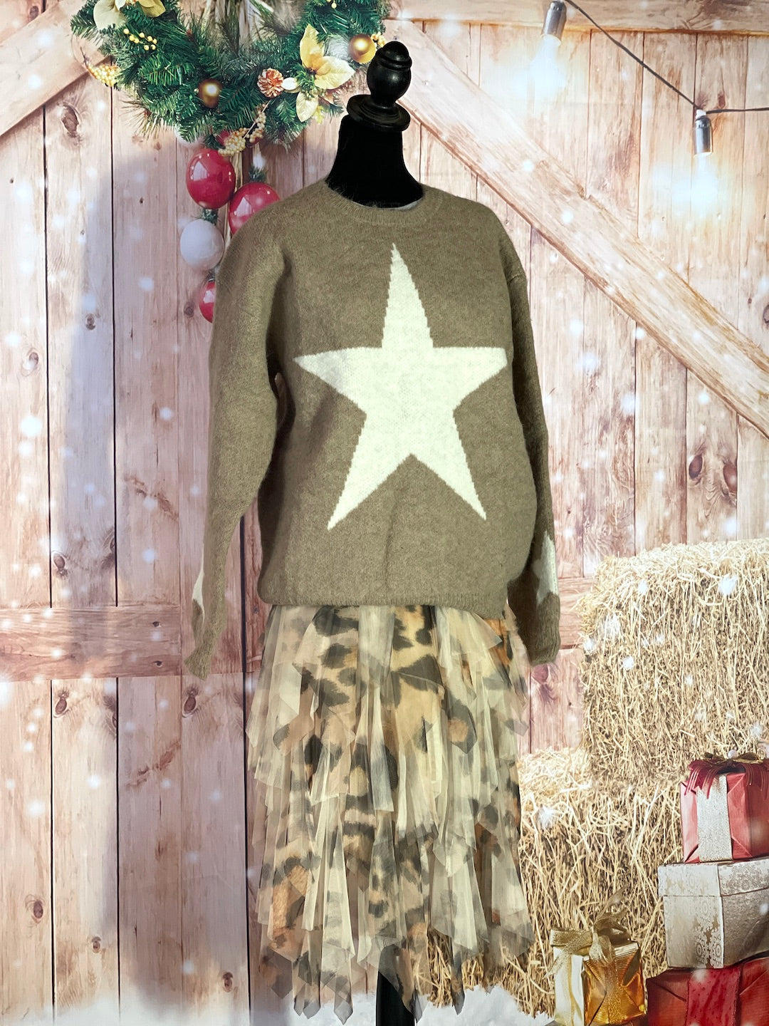 NORTH STAR Pullover Sweater- Fawn