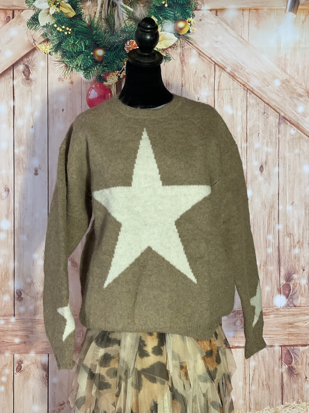 NORTH STAR Pullover Sweater- Fawn